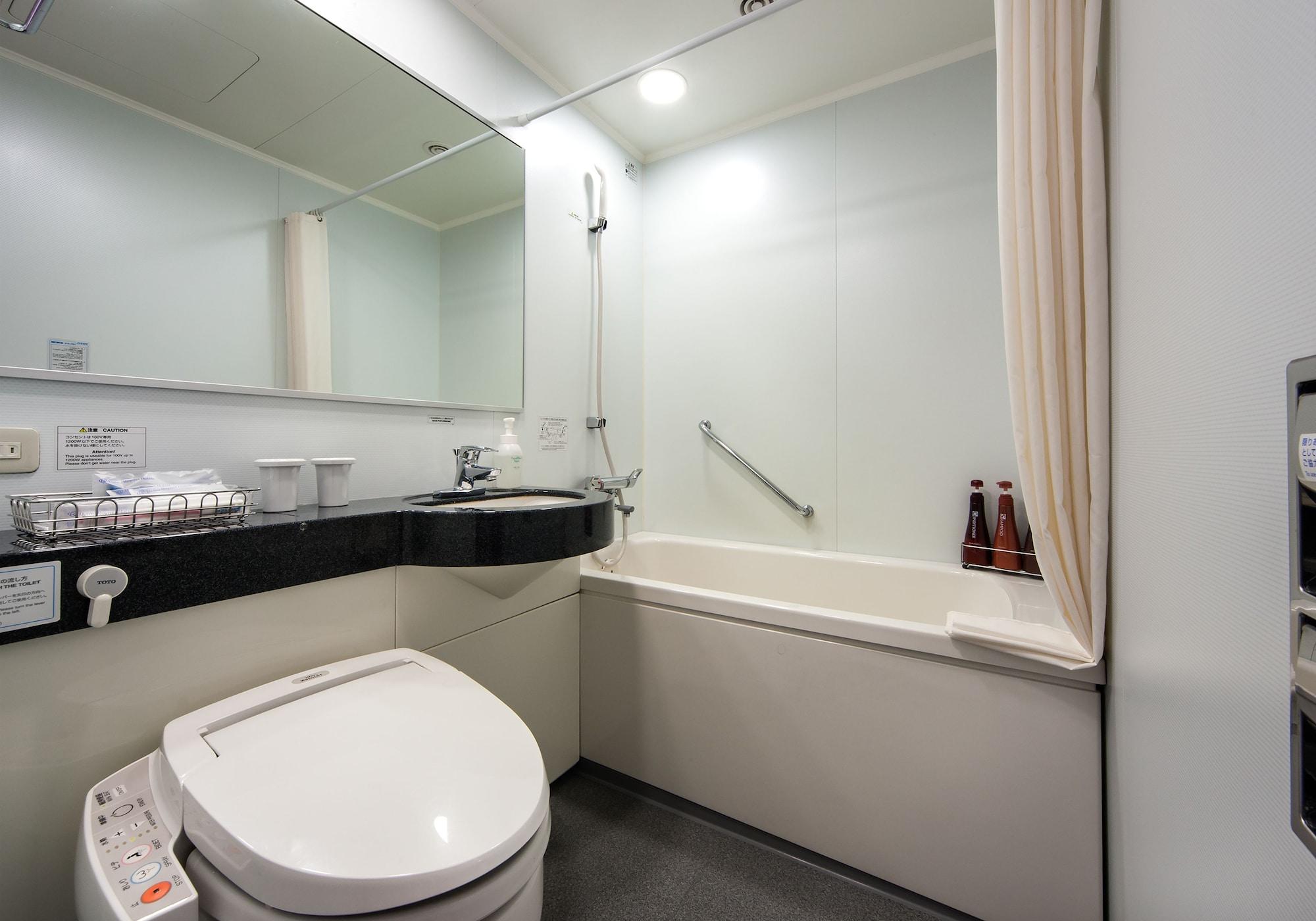 Daiwa Roynet Hotel Okayama Ekimae Eksteriør billede