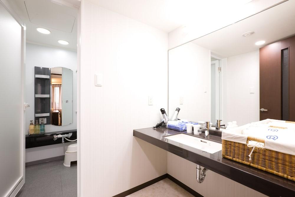 Daiwa Roynet Hotel Okayama Ekimae Eksteriør billede