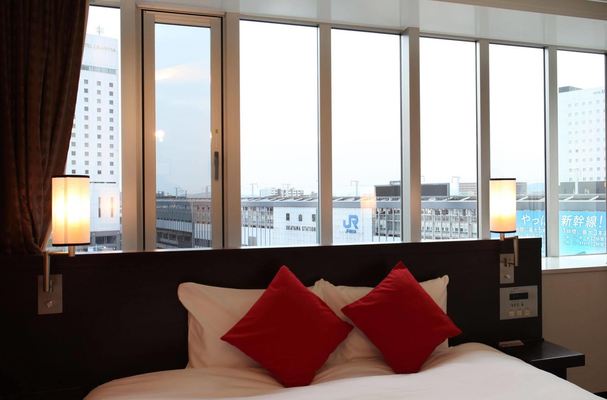 Daiwa Roynet Hotel Okayama Ekimae Eksteriør billede
